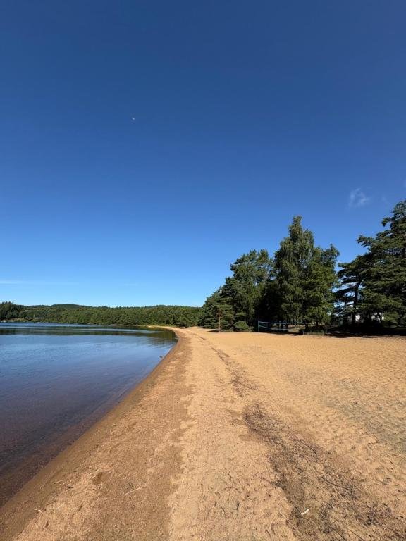 Jezero v okolí chaty